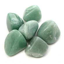 אבנים מוחלקות בצבעים שונים