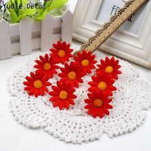 פרחים מלאכותיים לקישוט