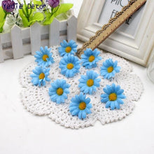 פרחים מלאכותיים לקישוט