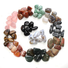 אבנים מוחלקות בצבעים שונים