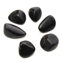 אבנים מוחלקות בצבעים שונים